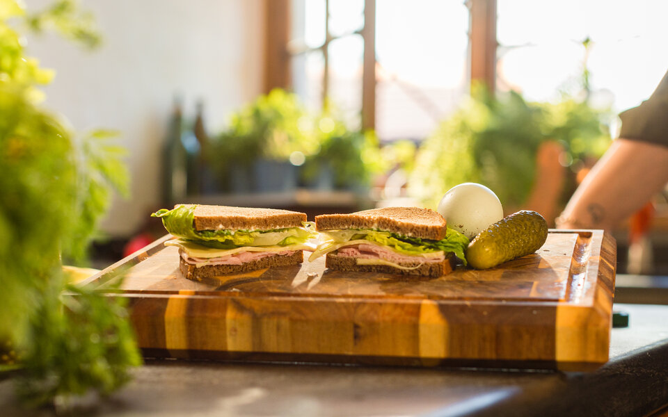 Anna's Store Product Slide 1